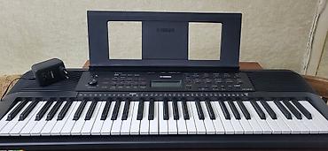 Yamaha PSR-E273 — компактный цифровой синтезатор/аранжировщик с 61