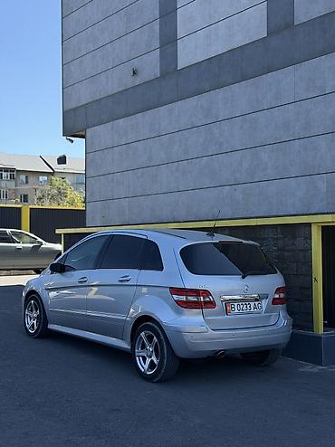 вариант кж: Mercedes-Benz B-Class: 2005 г., 1.7 л, Автомат, Бензин, Хэтчбэк — 6