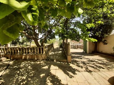 Həyət evləri və villaların satışı: 5 otaqlı, 235 kv. m, Orta təmir — 19