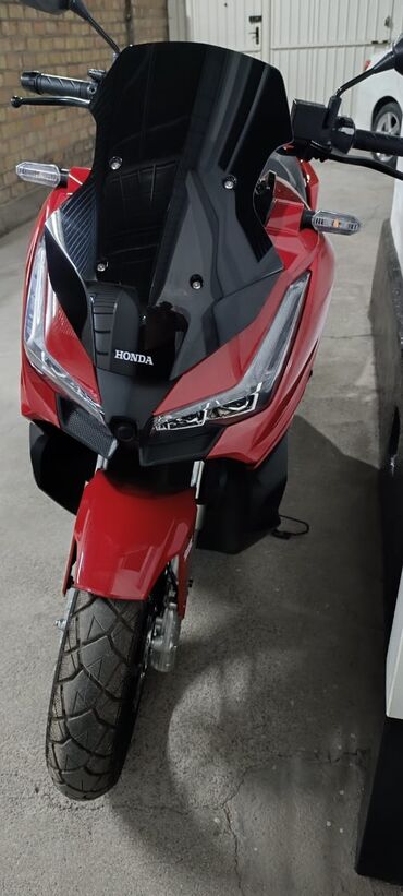купить новый скутер в бишкеке: Макси-скутер Honda, 180 куб. см, Бензин, Жаңы