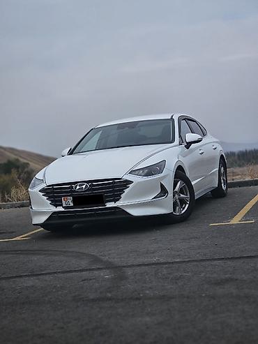 Продажа авто: Hyundai Sonata: 2019 г., 2 л, Автомат, Бензин, Седан — 3