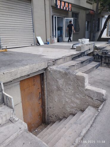 xacmazda findiq bagi satilir: Çoxxxxx çoxxx təcili təmirsiz Obyekt satılır! 24kv/m Obyekt,Sənədli