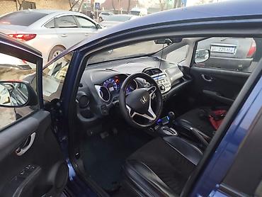 Honda: Honda Jazz: 2011 г., Автомат, Хэтчбэк — 2