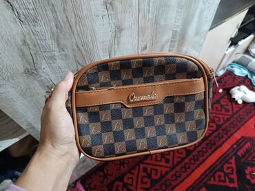 женский кошелек из кожи крокодила: Классикалык сумка, Корея, Материалы: Жасалма булгаары, Чөнтөктөрү көп, Аялдарга, Колдонулган