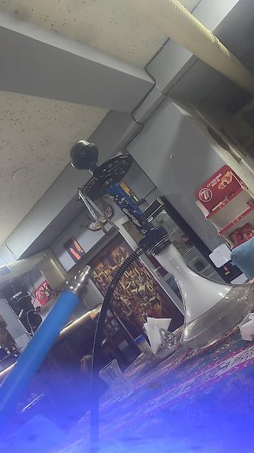 Əməkdaş axtarışı (vakansiyalar): Ofisiant tələb olunur, Kafe, Gündəlik ödəniş, 18-29 yaş, 1-2 illik təcrübə — 1