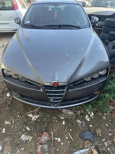 motor iskra: ALFA 159 FAROVI BRANIK KRILA KOMPLETAN AUTO U DELOVIMA | Alfa 159 — 1