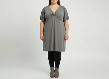 shein bluzki plus size: Сукня жіноча, розмір 4XL