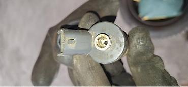 corsa c: DIZNE BOSH 2.0HDI ZA PEUGEOT 206 | bosh dizne za 2.0hdi.Imam 4 — 1