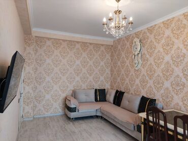 Uzunmüddətli kirayə mənzillər: Mənzil – san/qovşağı və balkon təsviri - Hamam: Divar və döşəmə — 22