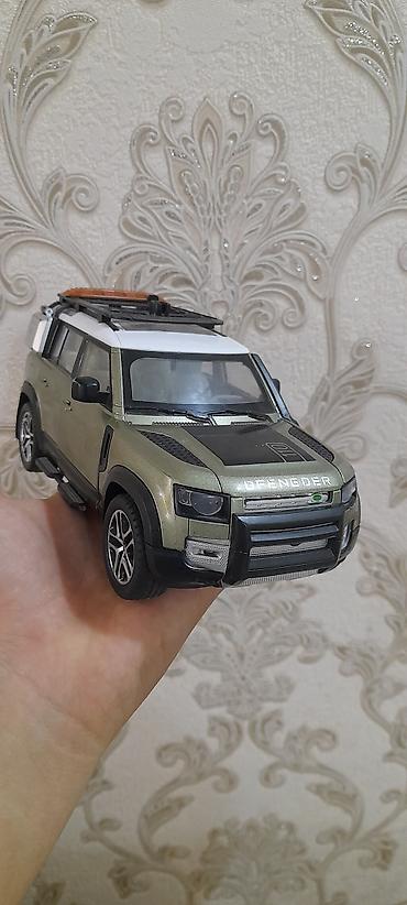 Defender 1:22 Ölçüdə Model Hər yeri açılır Əhmədli Metrosuna pulsuz