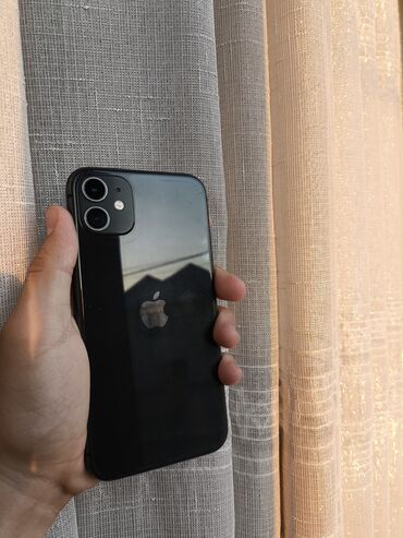 корпус на xr: IPhone 11, 64 ГБ, Кара, 72 %