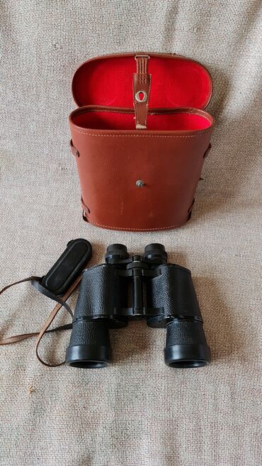 Dvogledi i teleskopi: Dalekozori sa kožnim futrolama – 2 modela 1) Crest 16x50 (9.5°) - — 10