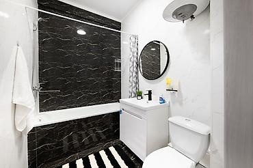 Посуточная аренда квартир: 1 комната, Душевая кабина, Постельное белье, Кондиционер — 9