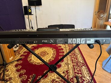 korg pa 300: Синтезатор, Korg, Б/у, Самовывоз