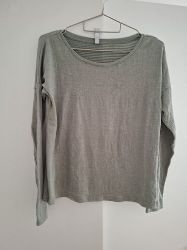 Kompleti: Prodajem dzak polovnih stvari,za jos slika javite se,dosta je obuceno — 4