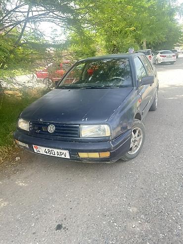sprinter 4 4: Volkswagen Vento: 1992 г., Механика, Бензин, Седан — 2