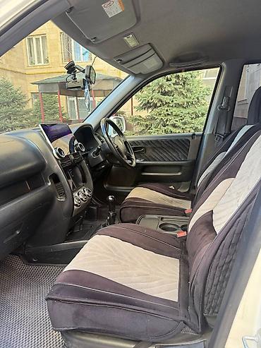 honda inside: Honda CR-V: 2003 г., 2 л, Механика, Бензин, Кроссовер — 10