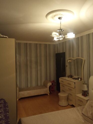 Köhnə tikili: Bakı, 3 otaqlı, Köhnə tikili, m. Əhmədli, 80 kv. m — 6