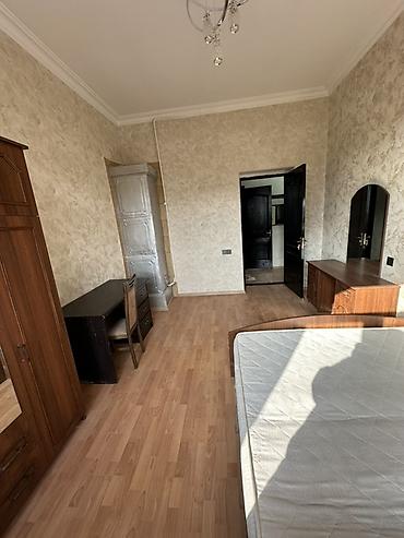 balkon masa: Mətbəx mebeli və texnika dəsti - Hündürüst divar boyunca — 9