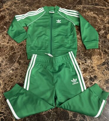 petrolej zelena haljina: Adidas, 86, Unisex