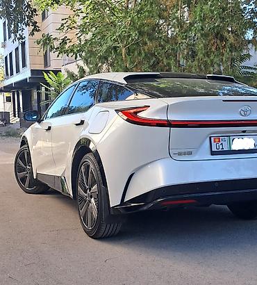eado ev: Toyota bZ5: 2026 г., 0.2 л, Автомат, Электромобиль, Кроссовер — 3