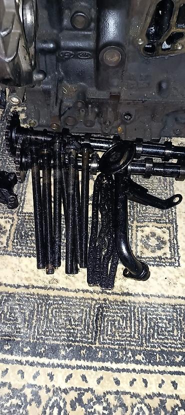 keys sat: Mator komplekti – sökülmüş halda Təsvir: - 4 silindrli benzin — 1