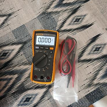 Fluke 117 True RMS Multimetr Xüsusiyyətlər: - True RMS ölçmə –
