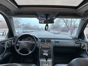 Mercedes-Benz: Mercedes-Benz E-Class: 2000 г., 4.3 л, Автомат, Бензин, Седан — 8