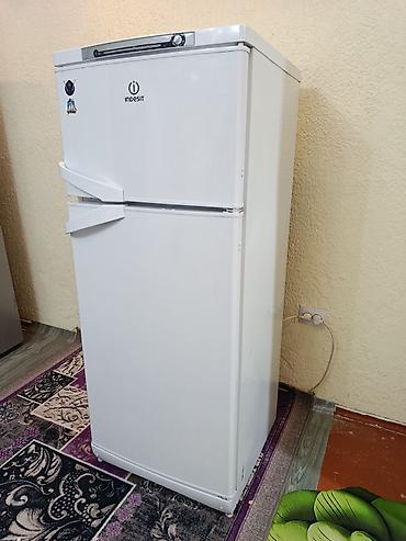 poco f5 купить: Холодильник Indesit, Б/у, Двухкамерный, De frost (капельный), 60 * 155 * 60 — 3