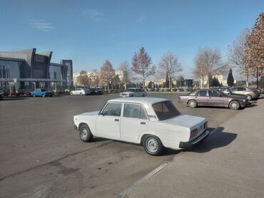 VAZ (LADA): Avtomobil: Sovet istehsalı VAZ klassik sedan (4 qapılı) Xüsusiyyətlər — 11