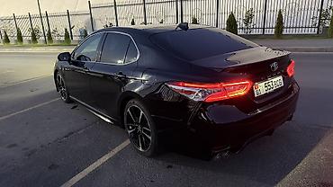 Toyota: Toyota Camry: 2018 г., 2.5 л, Автомат, Бензин, Седан — 4