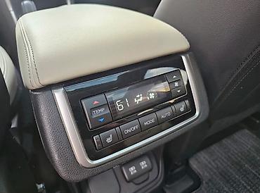Subaru: Subaru Ascent: 2020 г., 2.4 л, Вариатор, Бензин, Кроссовер — 8