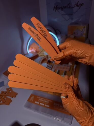 Manikür və pedikür məhsulları: Dırnaq üçün gel lak, Yeni, Ödənişli çatdırılma, Ünvandan götürmə, Pulsuz çatdırılma — 18