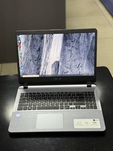 экран на компьютер: Ноутбук, Asus, 4 ГБ ОЗУ, Intel Celeron, 15.6 ", Б/у, Для несложных задач, память NVMe SSD