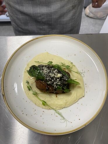 Aşpazlar: Pizza ustası, 30 yaş, 6 ildən artıq təcrübə -da lalafo.az — 8 Aşpazlar: Pizza ustası, 30 yaş, 6 ildən artıq təcrübə — 8