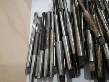 Ostali uređaji: Razvrtači 8mm, 8,02mm, 8,05mm, 8,1mm (rajberi) JAL – različite — 3