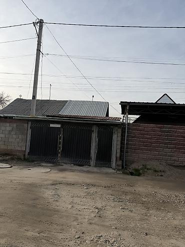 полукровка: Срочно продается пол дома под бизнес 3.7сотки фактически 4. в районе — 9