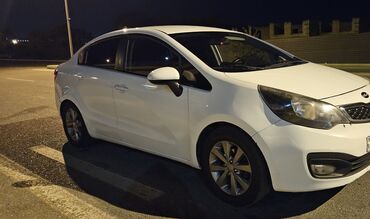 Kia: Kia Rio: 1.4 l | 2012 il Sedan — 3