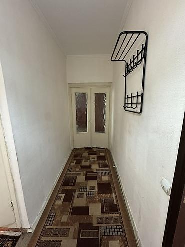 квартиры 105 серия: 1 комната, 35 м², 105 серия, 4 этаж, Старый ремонт — 5