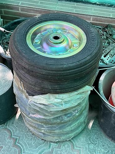 disk təkər type 0: Metal diskli türkiyə istehsalı rezin təkərlər (araba/sanitar vedrəsi — 1