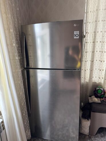 samsung soyuducu qiymətləri: Nofrost soyuducu LG 850 azn.Cemi bir sezeon isdifede edilib (1900 azn