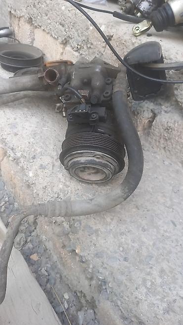 Digər avtomobil ehtiyat hissələri: Mercedes E190 W201 Ehtiyat hissələri - üstdən çıxma. Ünvan: Sabunçu — 23