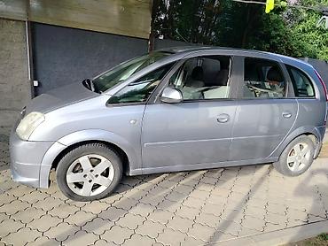 Opel: Meriva u sasvim korektnom stanju, limarijski ima tragova  od gradske — 4