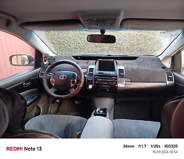 175 65: Toyota Prius: 2004 г., 1.5 л, Автомат, Гибрид, Хэтчбэк — 4
