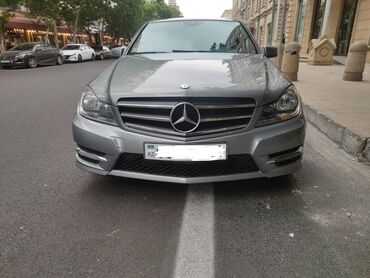 mercedes a: Mercedes-Benz C 250: 1.8 l | 2013 il Sedan