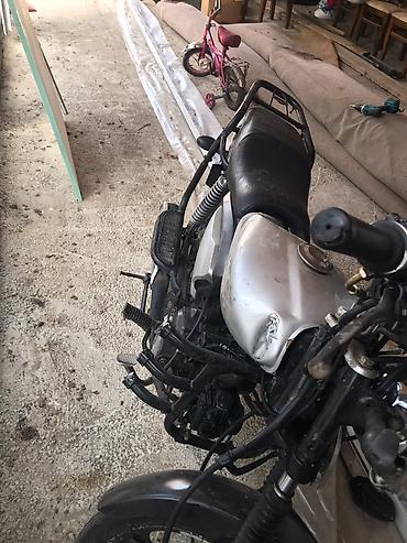 Mopedlər,skuterlər: Satılır təcili sənti zad varr 80 cc di. gedməyinə sözz olaa bilməz — 5