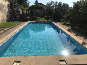 Günlük kirayə evlər: 200 kv. m, 5 otaqlı — 2