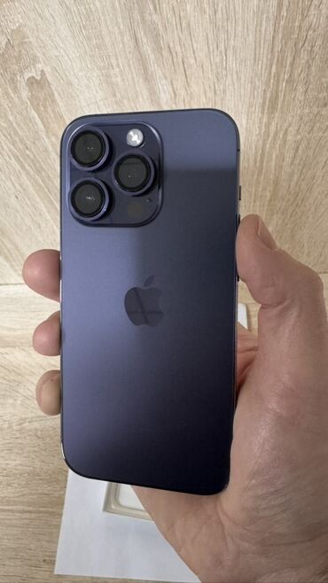 айфон 14 про макс бу цена: IPhone 14 Pro, Колдонулган, 512 ГБ, Deep Purple, Куту, 80 %