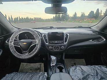 opel universal: Chevrolet Malibu – gümüş rəngli biznes-sedanı - Kuzov: 4 qapılı — 7