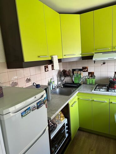 кара балта продается дом: 1 комната, 30 м², Индивидуалка, 5 этаж, Евроремонт